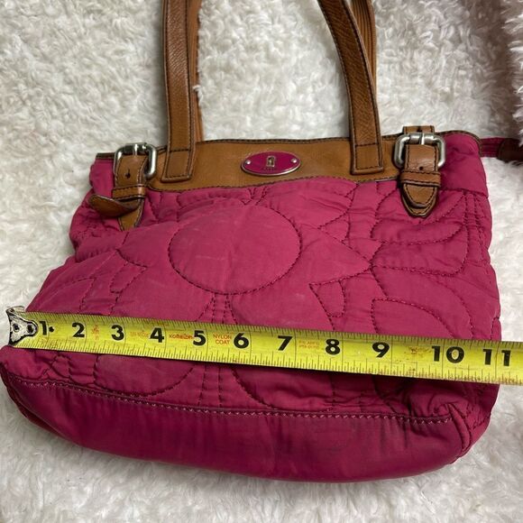 Fossil Key -Per Quilted Fabric burgundy shoulder bag brown leather trim & straps - Picture 9 of 12